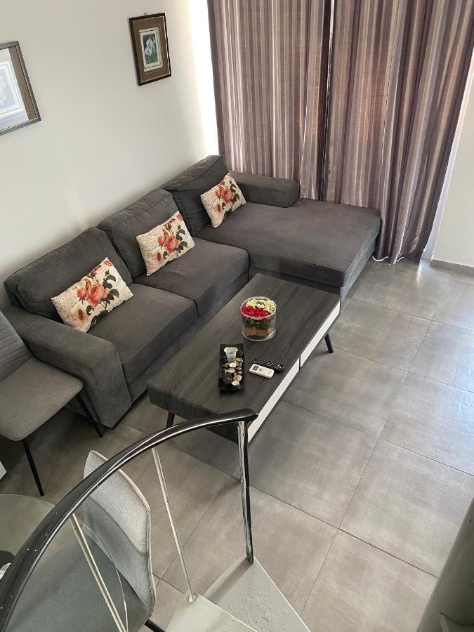 Cosy Apartment In The Heart Of Kato Paphos Exterior foto